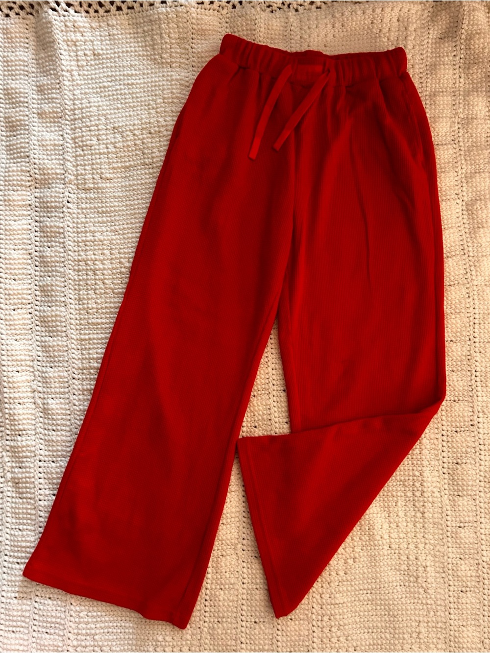 Red Comfrt waffle sweats